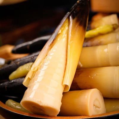 Hand Peeled Bamboo Shoots, Spicy Pickled Pepper Crispy Bamboo Shoots 230g/bag,Chinese Spicy Snacks, Pickled Vegetables, Snacks Food (Old Soup is Not Spicy,2 pack)