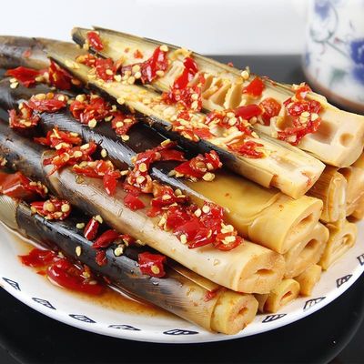 Hand Peeled Bamboo Shoots, Spicy Pickled Pepper Crispy Bamboo Shoots 230g/bag,Chinese Spicy Snacks, Pickled Vegetables, Snacks Food (Red Pepper,1 pack)