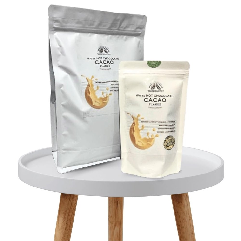 White Hot Chocolate Flakes Smooth & Creamy 40% White Real Drinking Chocolate, Fudge-Like Flavour Notes, Lactose Free Real Cocoa Butter, No Refined Sugar Bean-to-Bar, 100g, by Superfood Cocoa