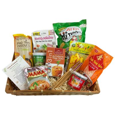 Thai Street Food Discovery Hamper Thai Noodles, Snacks & Thai Tea Gift Box | Pad Thai, Tom Yum & Asian Snack Selection | Food Gift Set UK