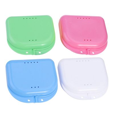 KAJNBN 4pcs Denture Case Retainer Box Plastic Portable Storage Boxes with Keep Braces Dry Ventilated Design for Braces Care and Orthodontic Use Random Color