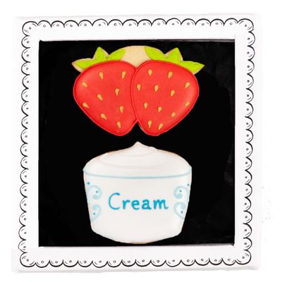 Biscuiteers Strawberries and Cream Gift