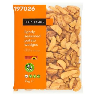 Chef's Larder Lightly Seasoned Potato Wedges 2kg | Case of 1