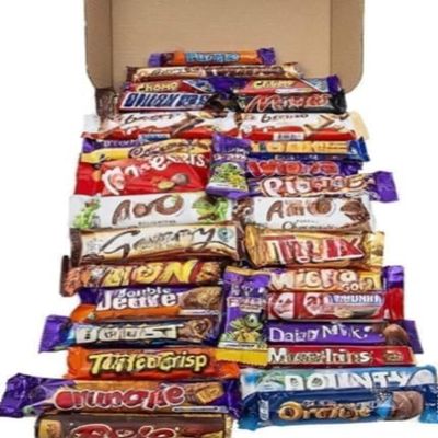 Mix 40 Delightful Different Full Size Chocolate Bars Gift Hamper Collection Choose From A Wide Range Of Premium Chocolates In Blue Box For Your Special Moments For All Occasions